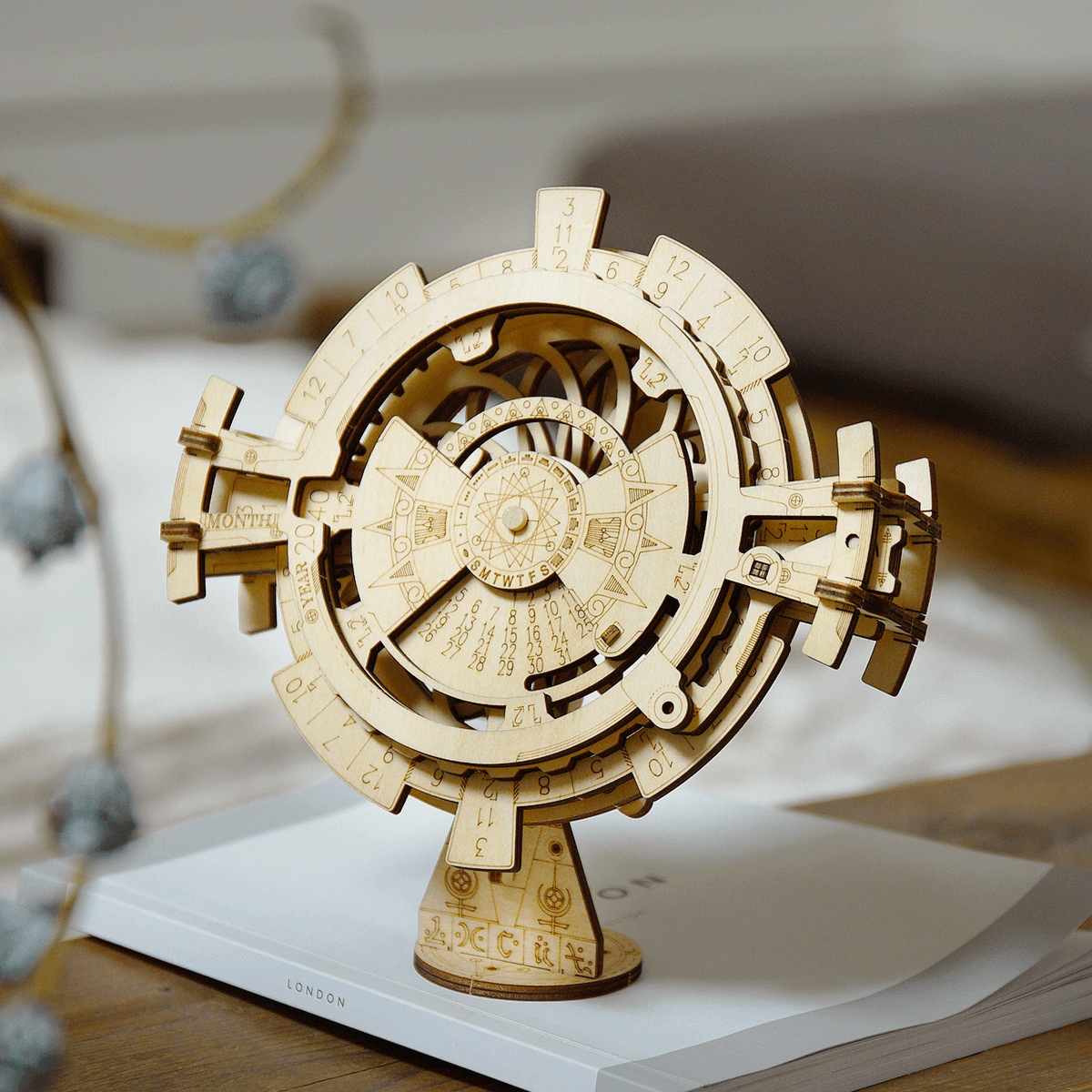 robotime perpetual calendar